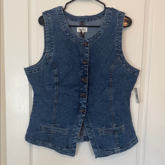 Nicole Miller Jackets & Blazers - Nicole Miller Stretch Denim Vest XL